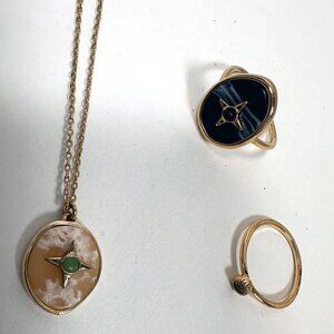 &Other Stories necklace and rings
